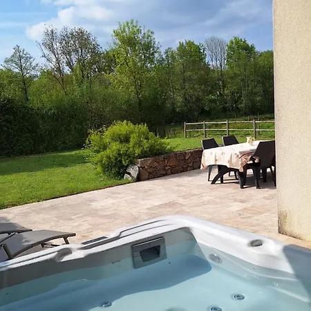 Les Charrieres Avec *